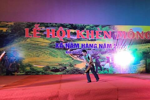 Nét đẹp trong cộng đồng người Mông