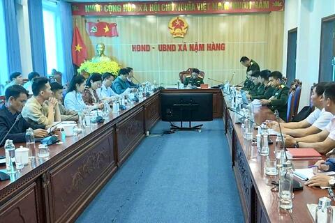 Đoàn công tác của Bộ Chỉ huy Quân sự tỉnh làm việc với xã Nậm Hàng