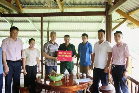 Nậm Hàng quan tâm đối tượng yếu thế để “không ai bị bỏ lại phía sau”