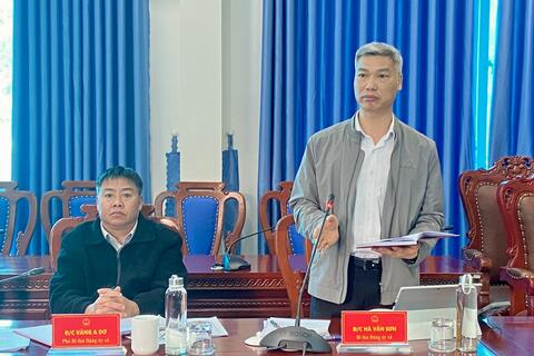 Tổ công tác số 1 của UBND tỉnh làm việc với xã Nậm Hàng