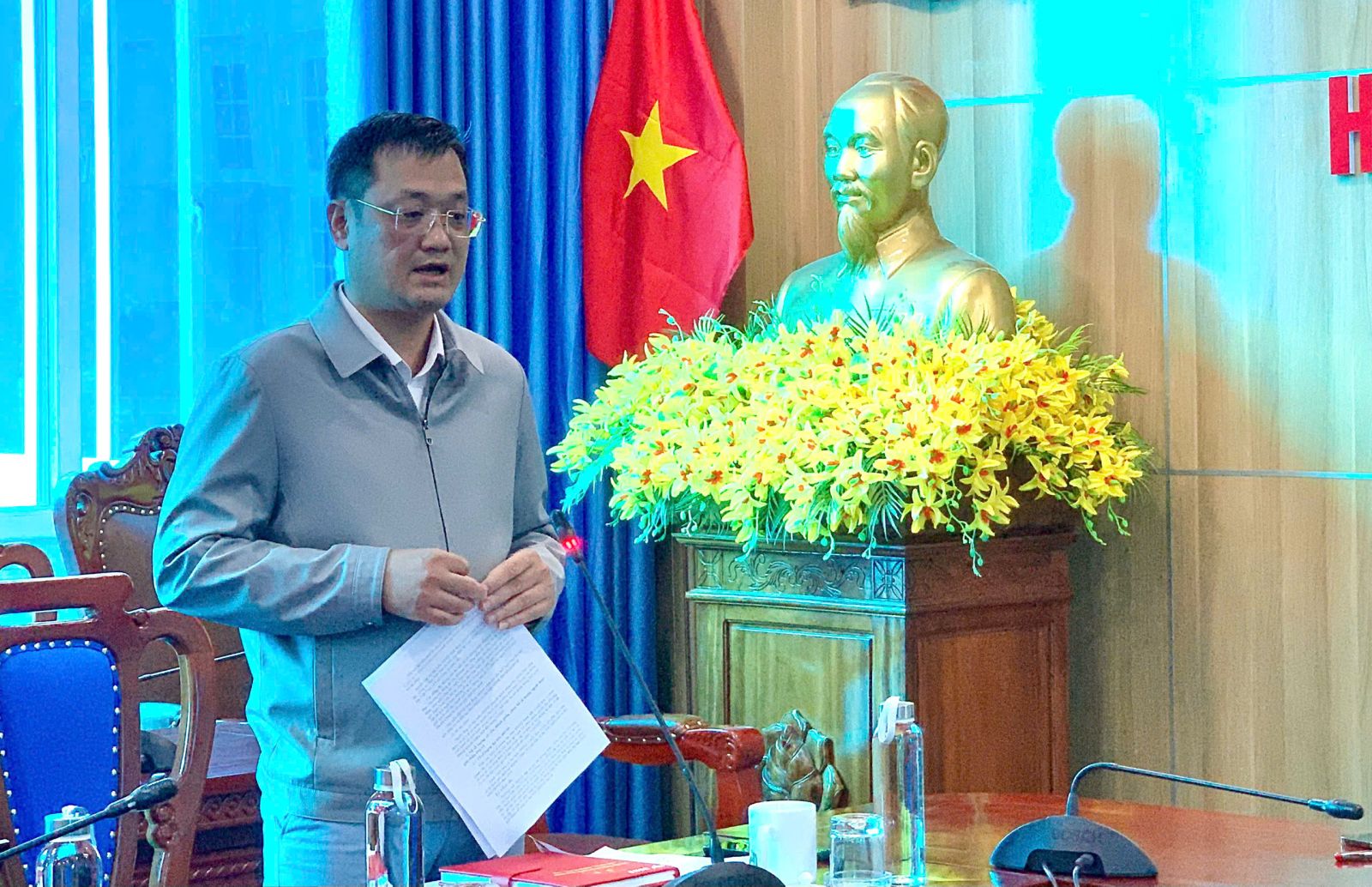 Các đại biểu tham gia ý kiến…